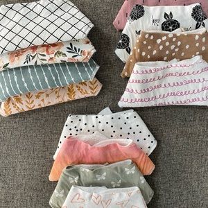 Copper Pearl baby bandana bibs!